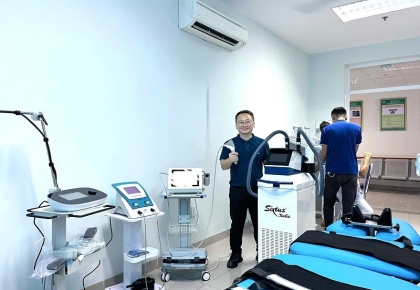 Bàn giao đơn hàng gồm các thiết bị y tế công nghệ cao cho bệnh viện 